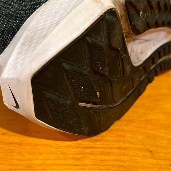 NIKE Air Zoom Pegasus 39 Road Running Men’s 9 Black White Shoes Sneakers - Picture 12 of 14